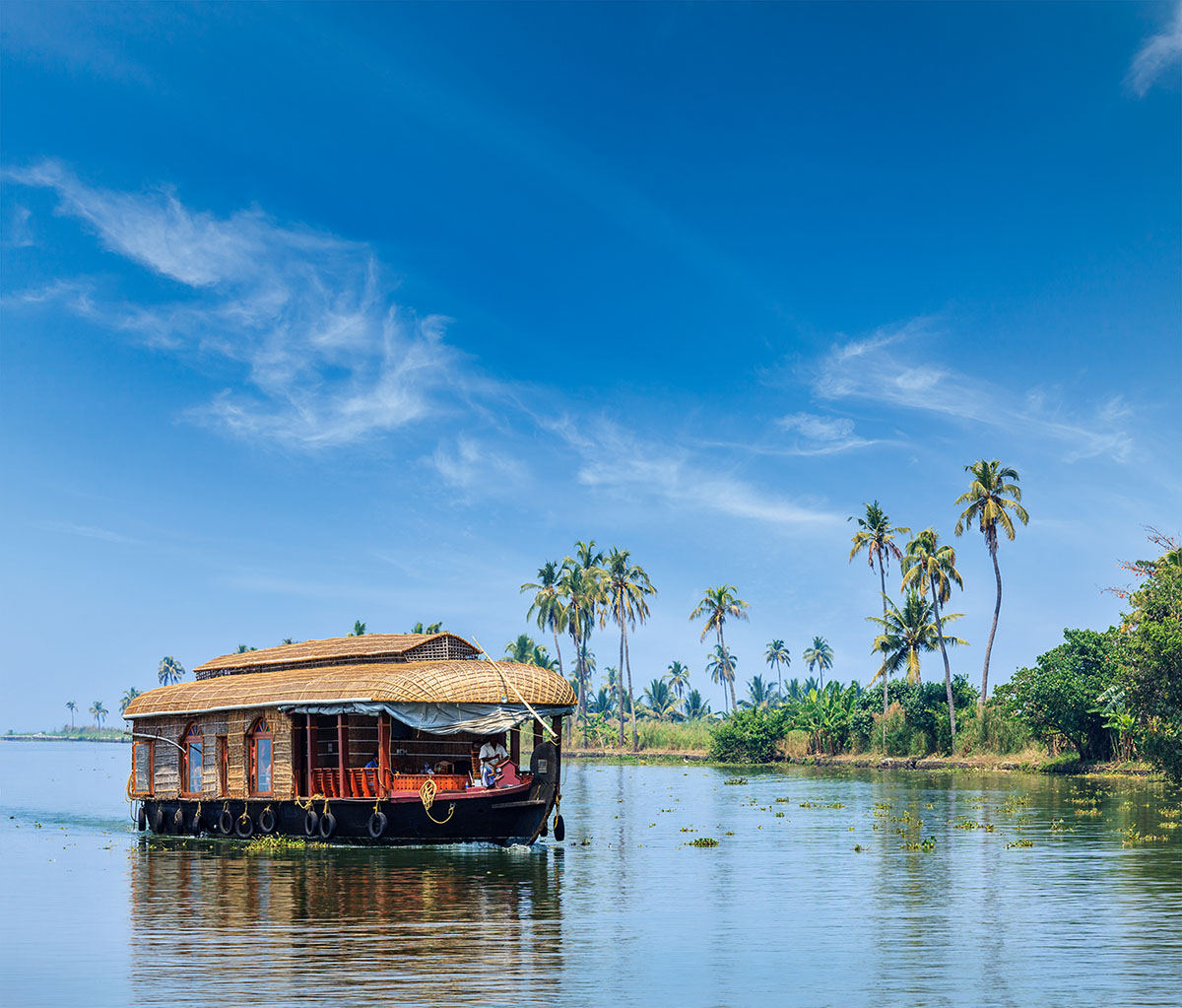 MUNNAR-ALLEPPEY- 4 DAY