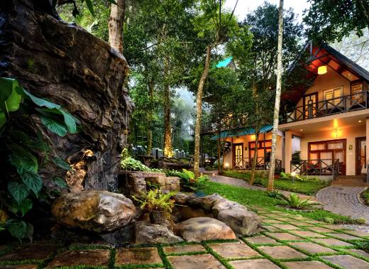 CASA BELLA THEKKADY